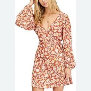 Billabong floral mini wrap dress size Large